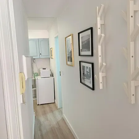 The Funicularist Apartment Lisbon