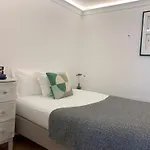 The Funicularist - In Historic Bica Apartamento Lisboa