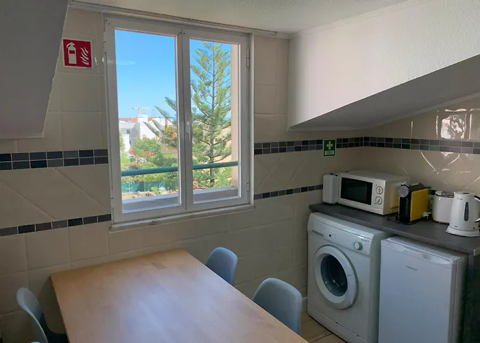 The Funicularist - In Historic Bica Appartement