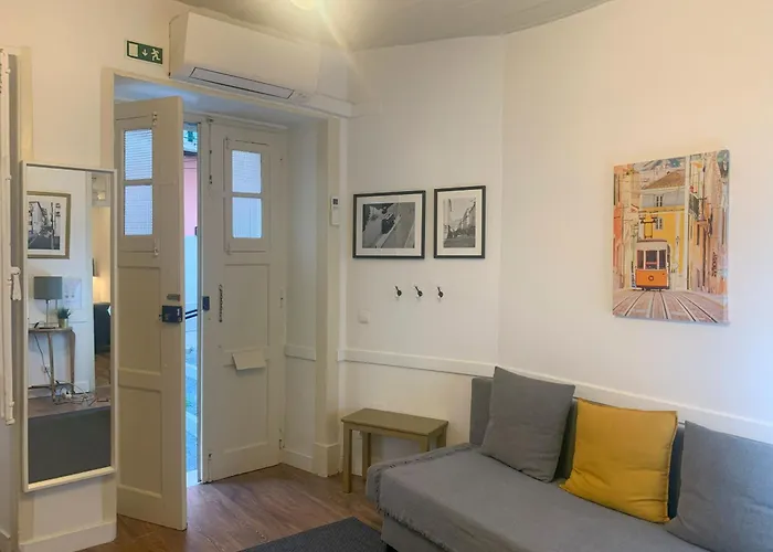 The Funicularist - In Historic Bica Appartement Lissabon
