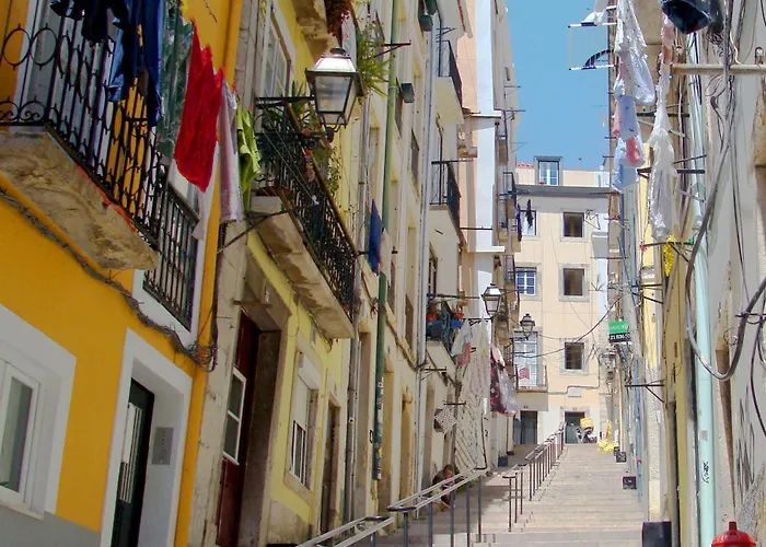 Appartement The Funicularist - In Historic Bica Lissabon