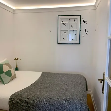 The Funicularist - In Historic Bica *